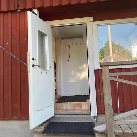 Sandbergs Stuga Vendelso Buitenkant foto